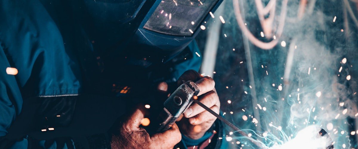 Valve internal mechanism and flow control